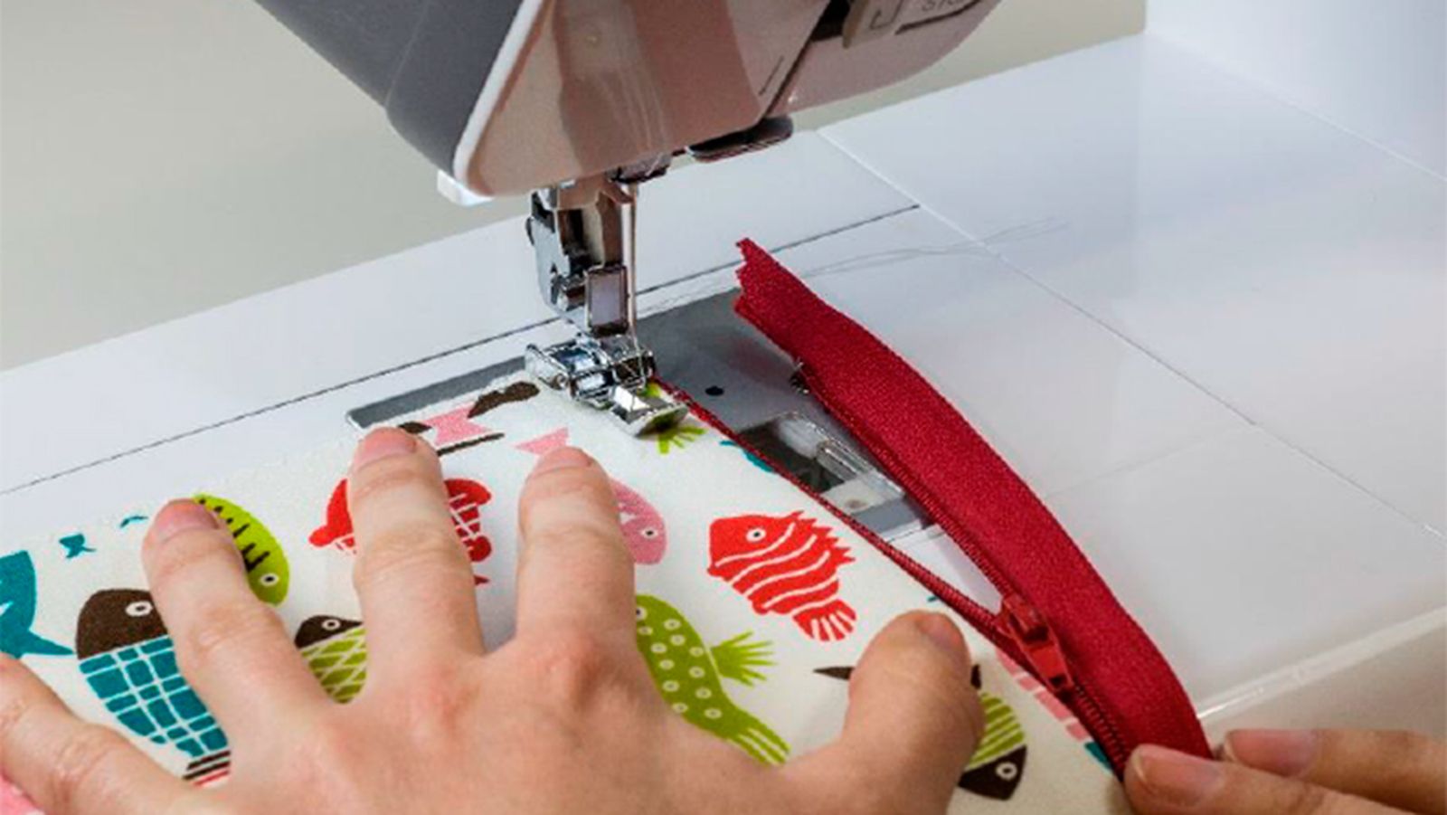coser estuche lapices paso4 coser estuche lapices paso4