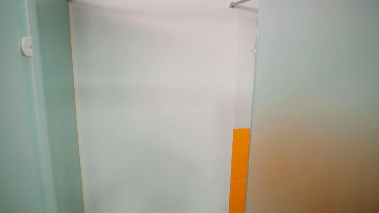 Cómo alisar una pared alicatada paso 8 Cómo alisar una pared alicatada paso 8