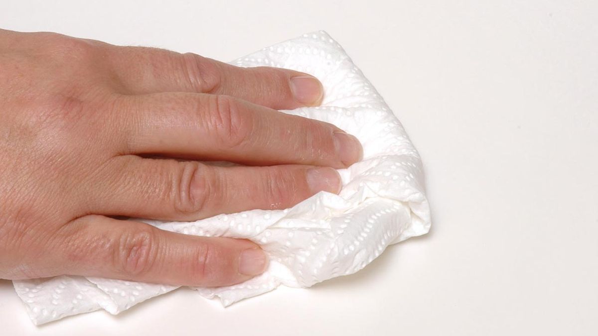 Limpieza de mobiliario de resina paso 4