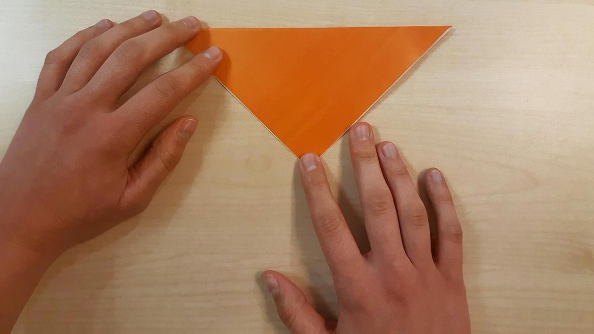 como hacer un perro shiba inu de origami paso 1