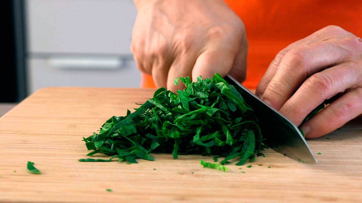 Receta de garbanzos con espinacas y bacalao (potaje de vigilia)  paso 1