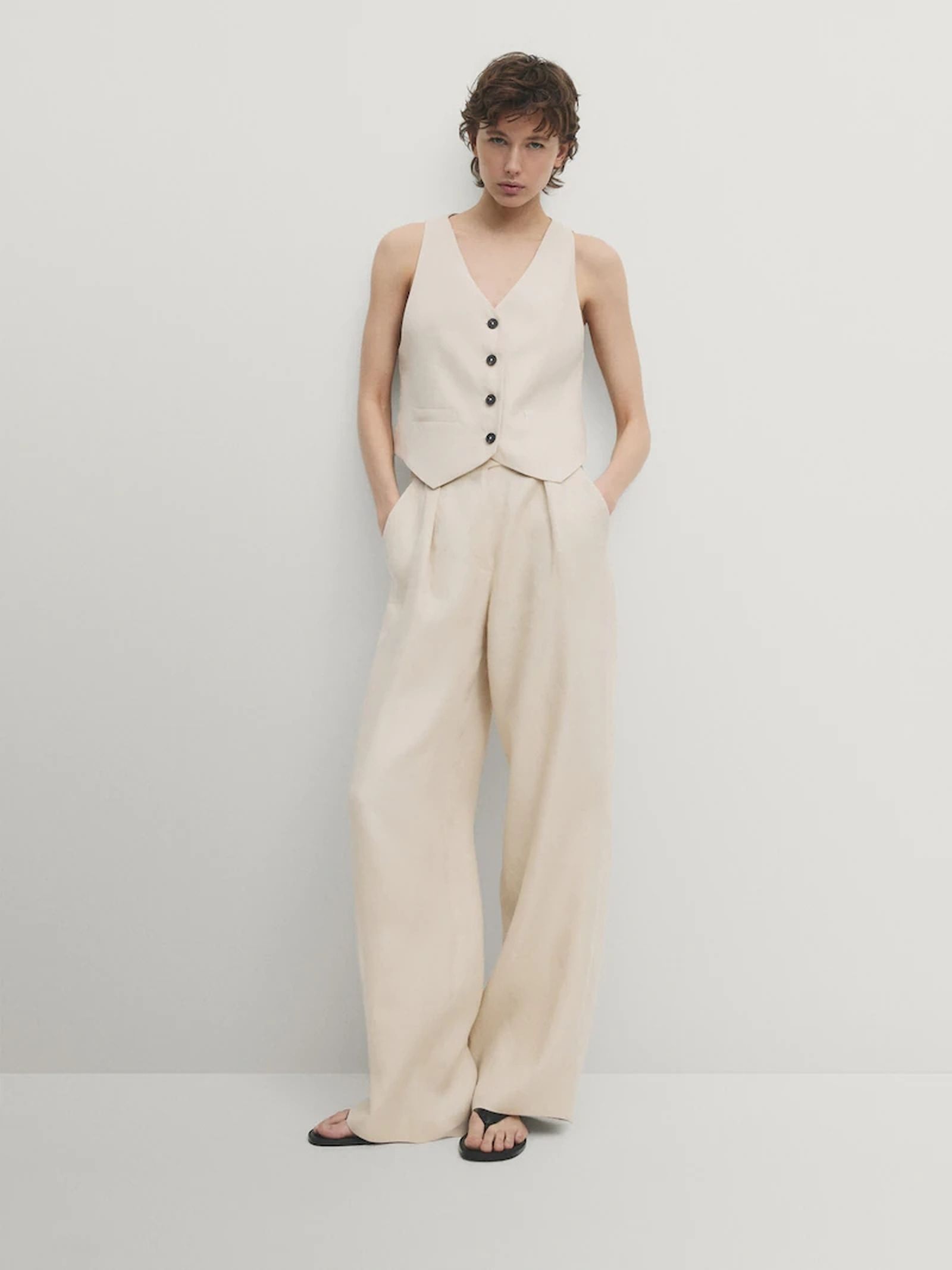 Chaleco y pantalón