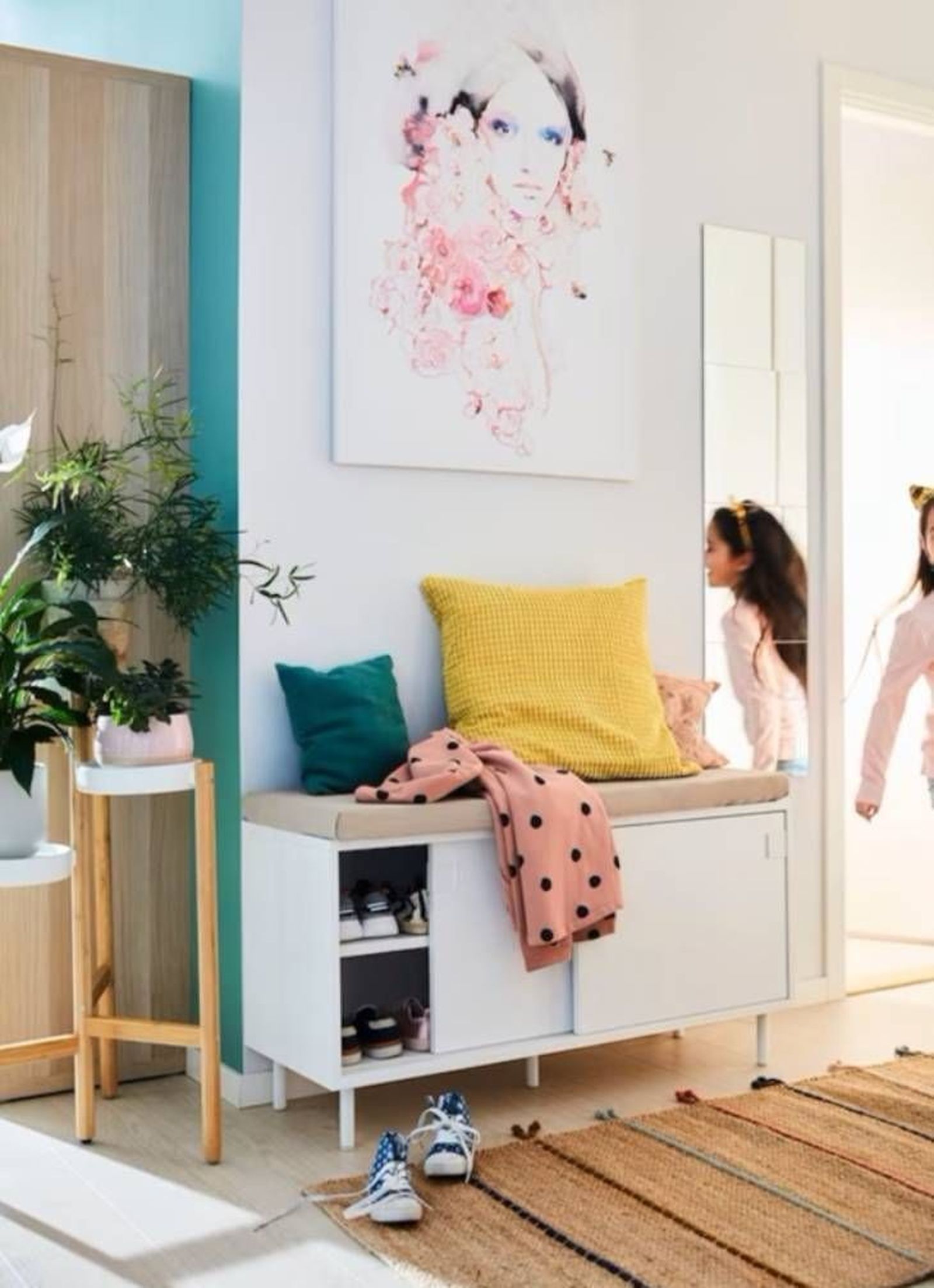 Ideas y tendencias para crear recibidores originales y funcionales 2