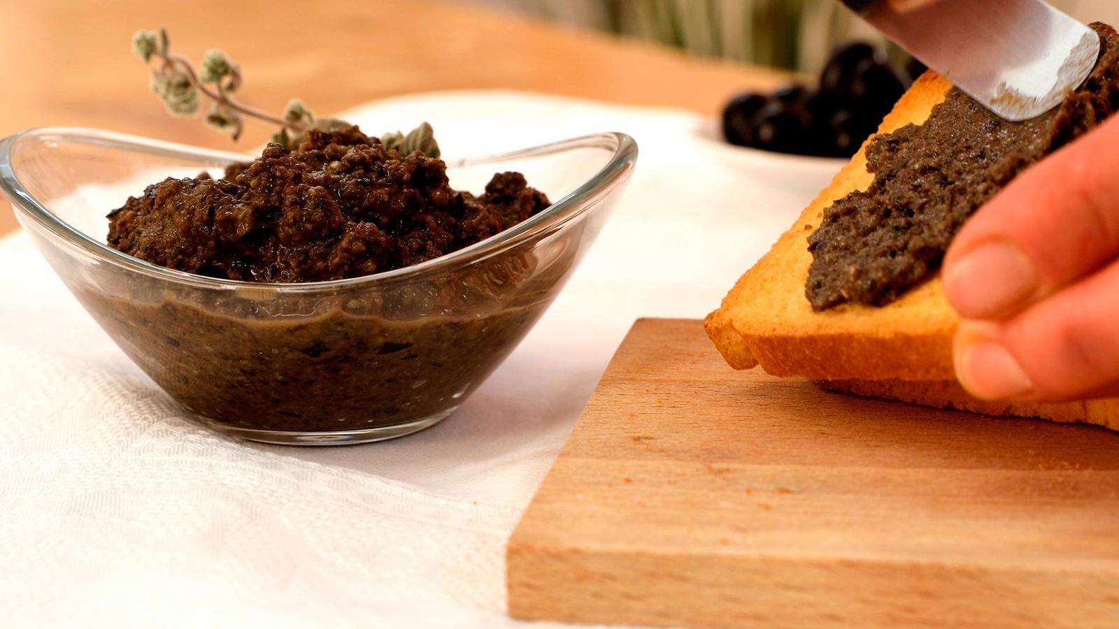 Receta de tapenade de aceitunas negras paso 3 Receta de tapenade de aceitunas negras paso 3