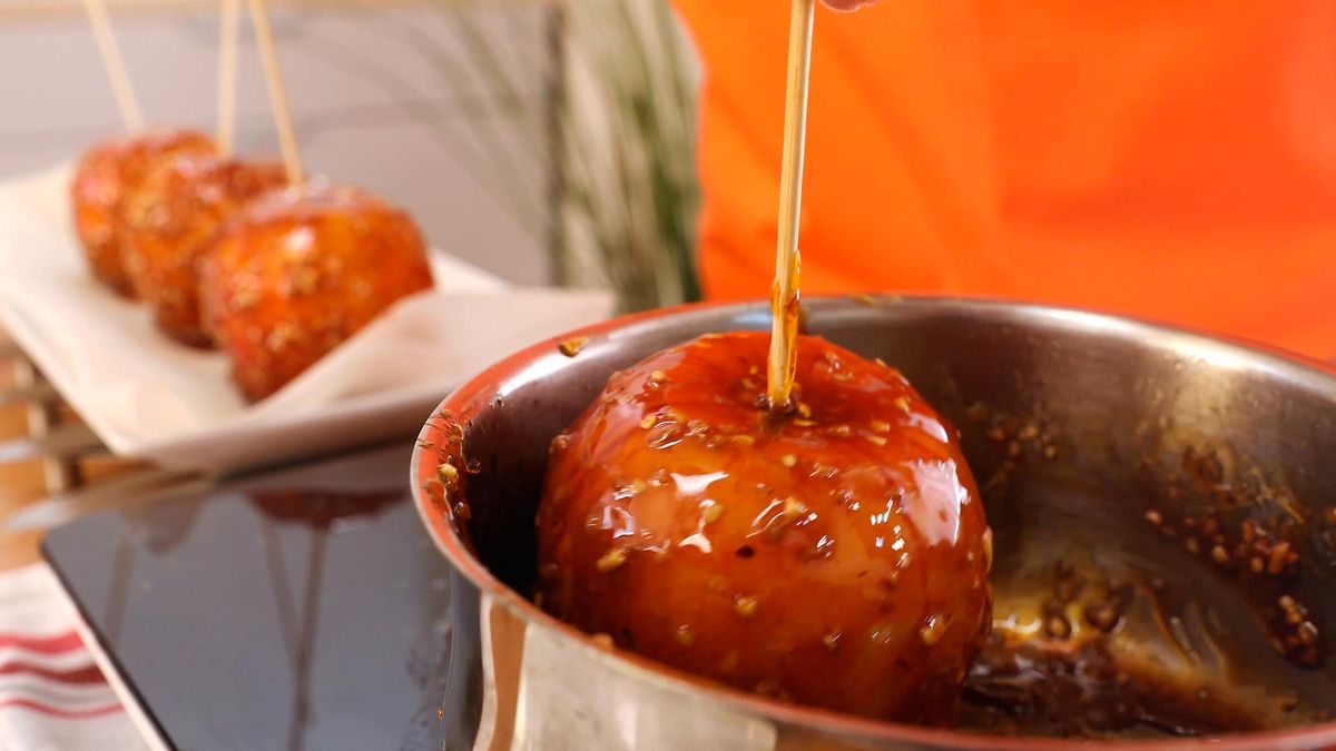 Receta de manzanas caramelizadas crujientes   paso 4