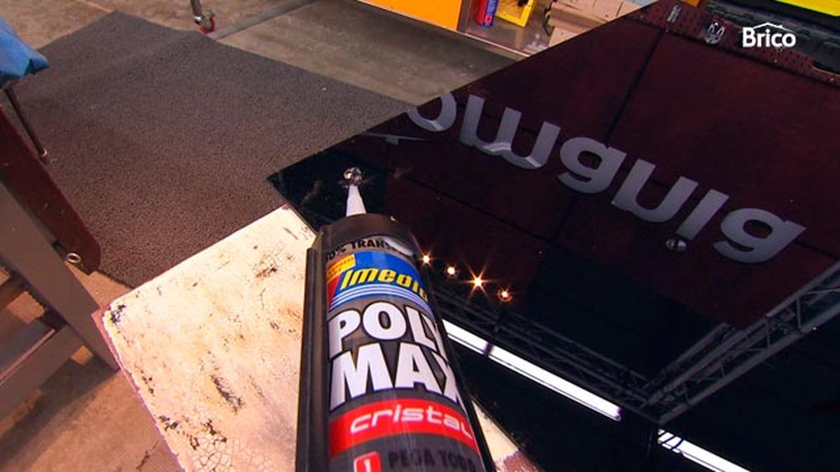 Cómoda con pintura pizarra paso 6