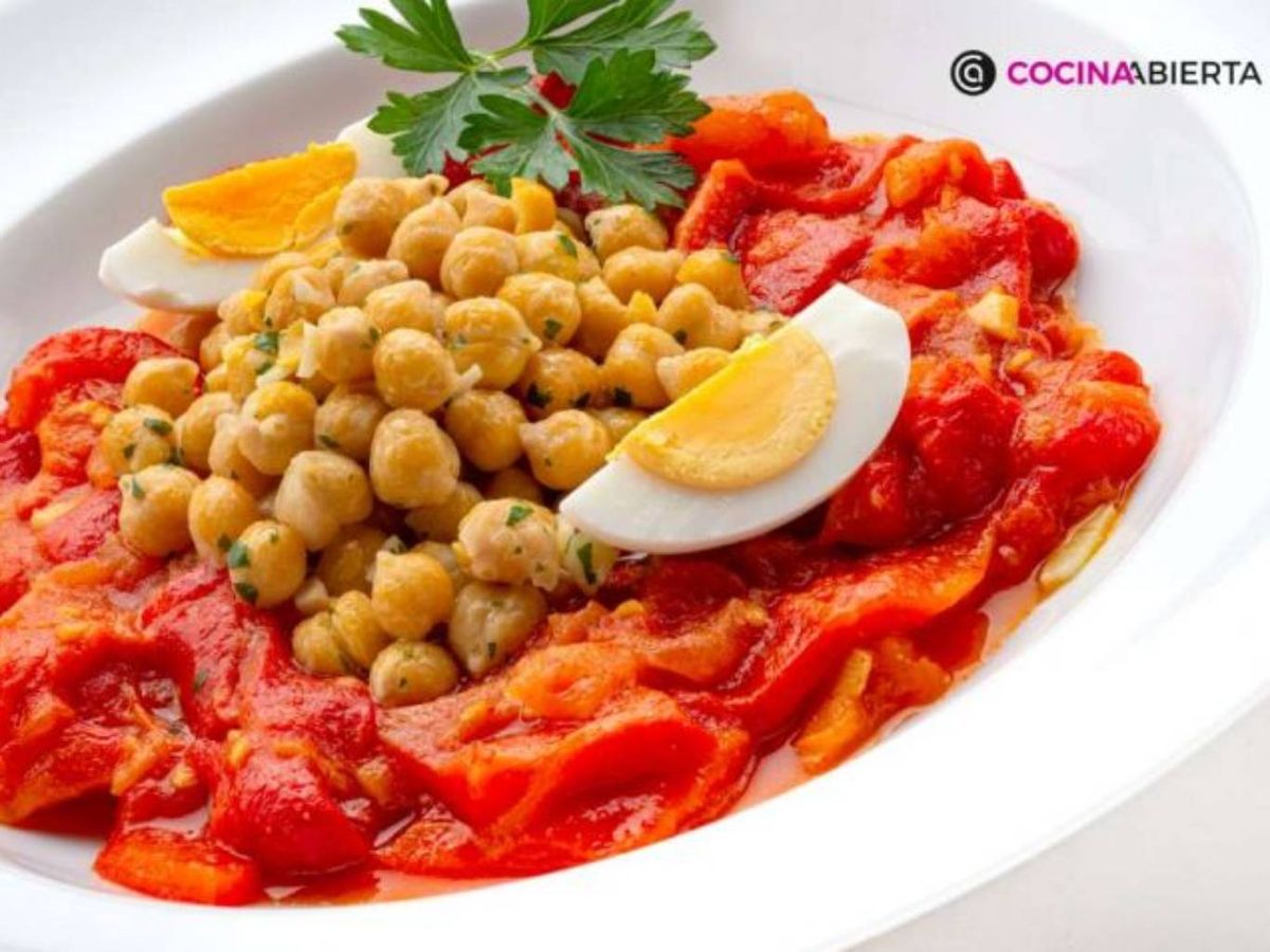 Plato típico con sabor intenso y pocos ingredientes.