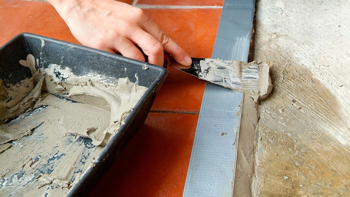 brico 0502 2 arreglo grieta suelo exterior paso 5