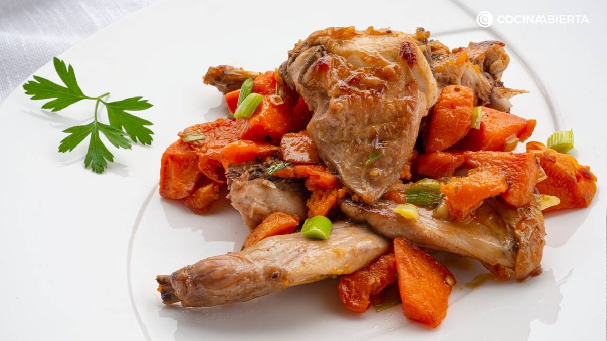 Receta de conejo con ajos tiernos y boniato