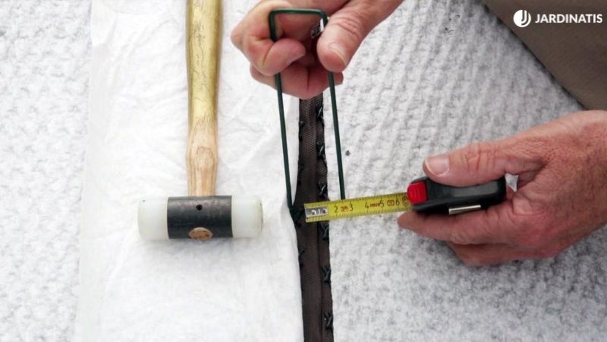 instalar césped artificial