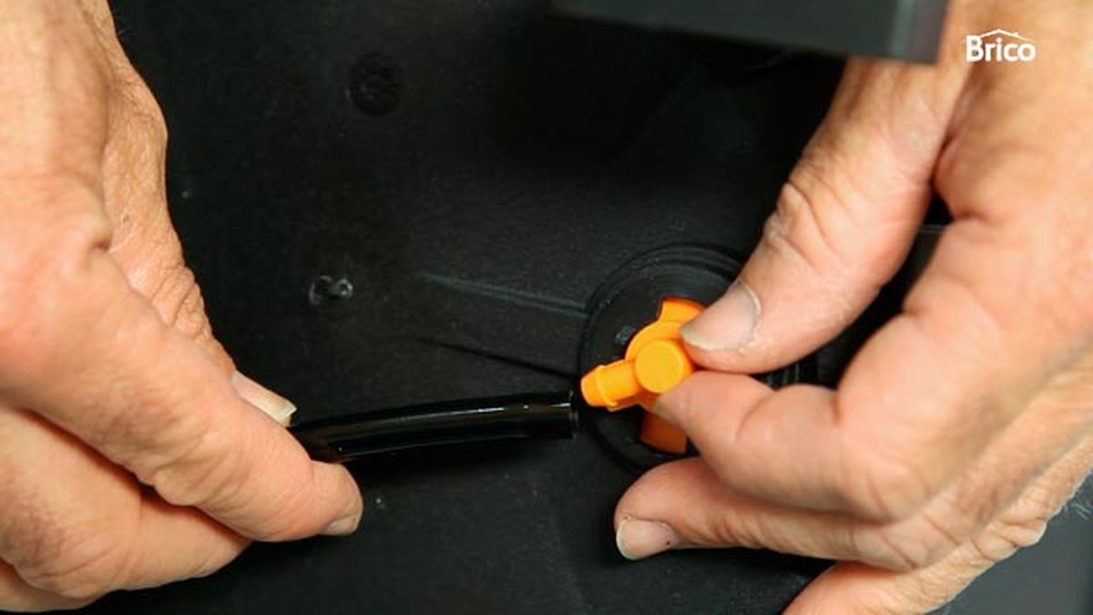 Kit de riego para macetas paso 5