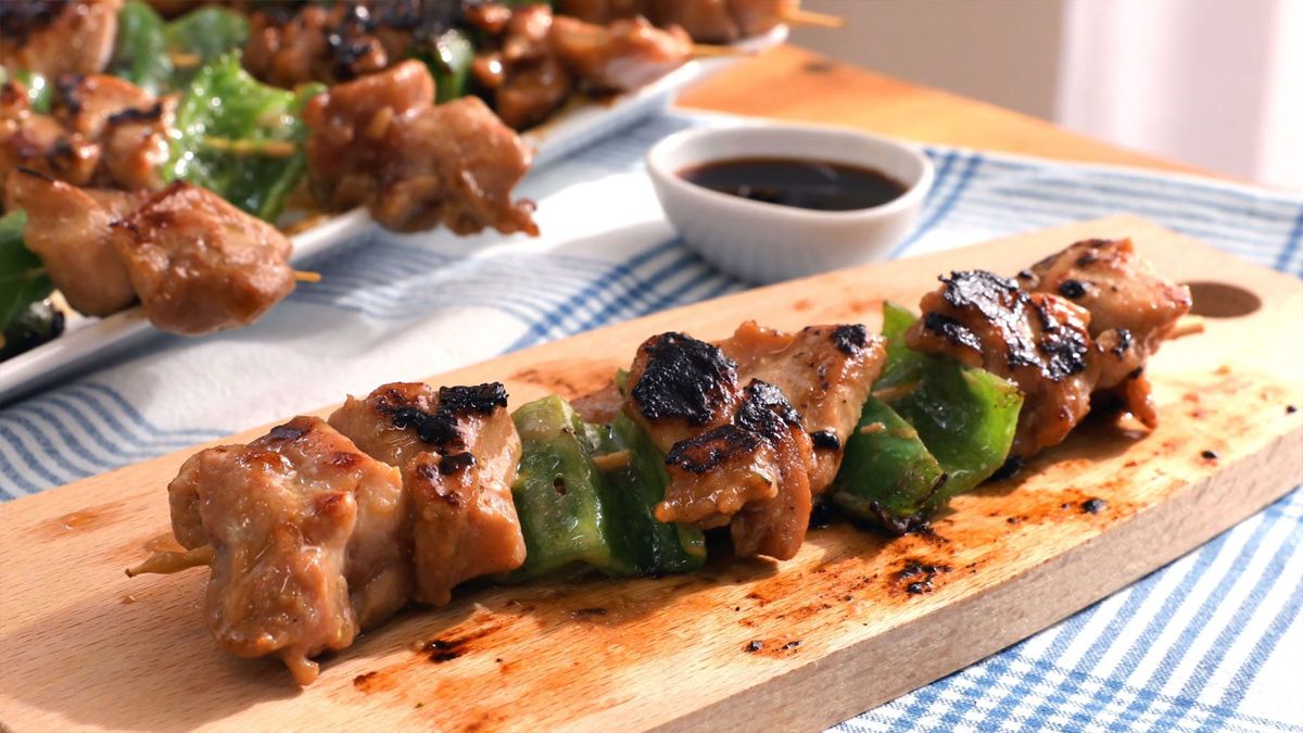 Yakitori, brocheta de pollo al estilo japonés  paso 7