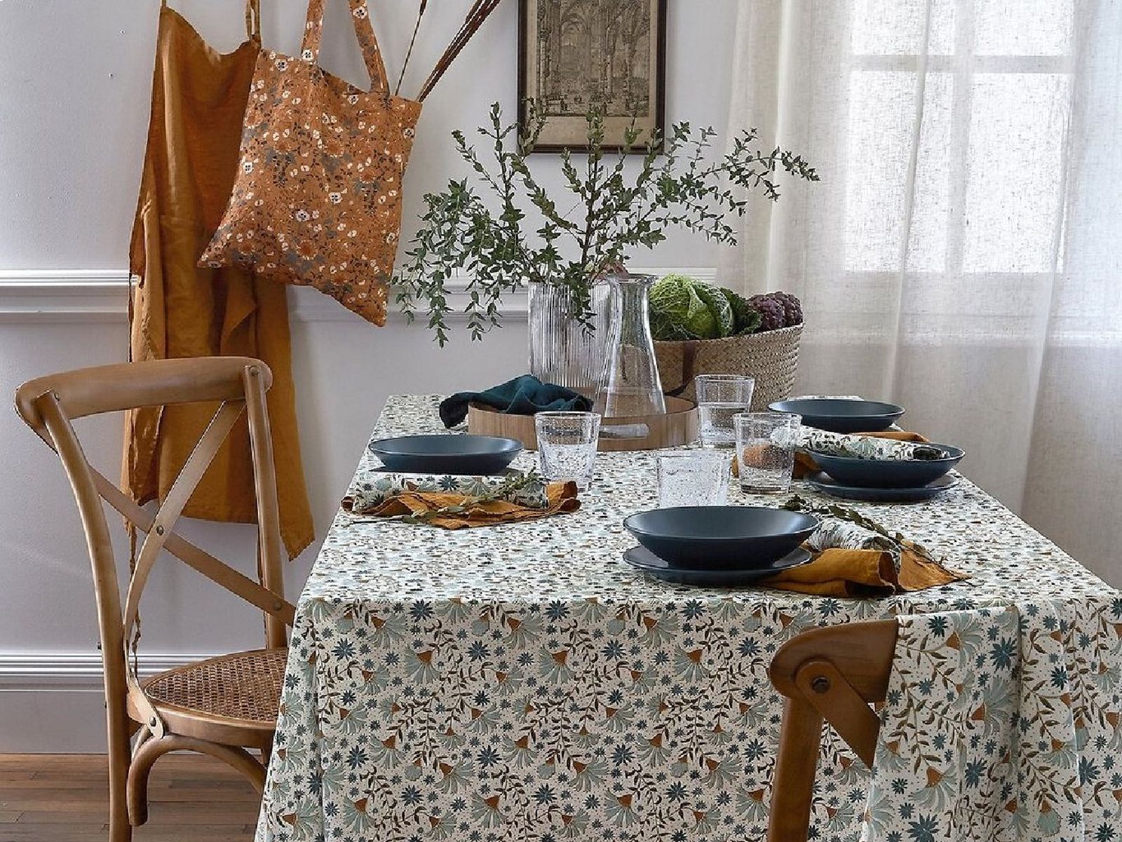 Los estampados florales transmiten alegría al ambiente