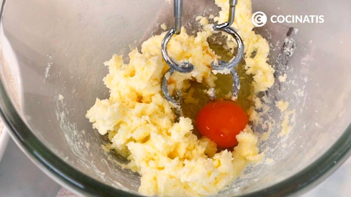 Receta de galletas de mantequilla y chocolate  paso 1