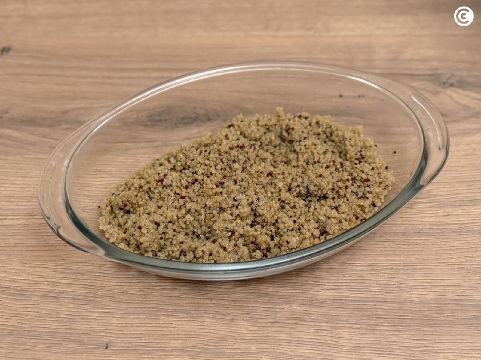 Quinoa cocida para ensalada Quinoa cocida para ensalada