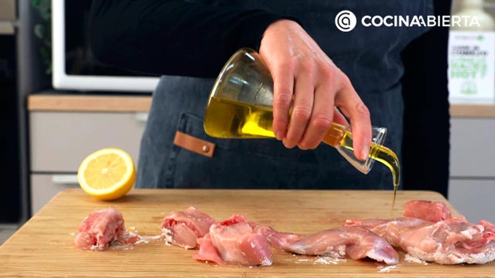 CTIS0864 receta carne de conejo a la parrilla con limon paso 2 ca CTIS0864 receta carne de conejo a la parrilla con limon paso 2 ca