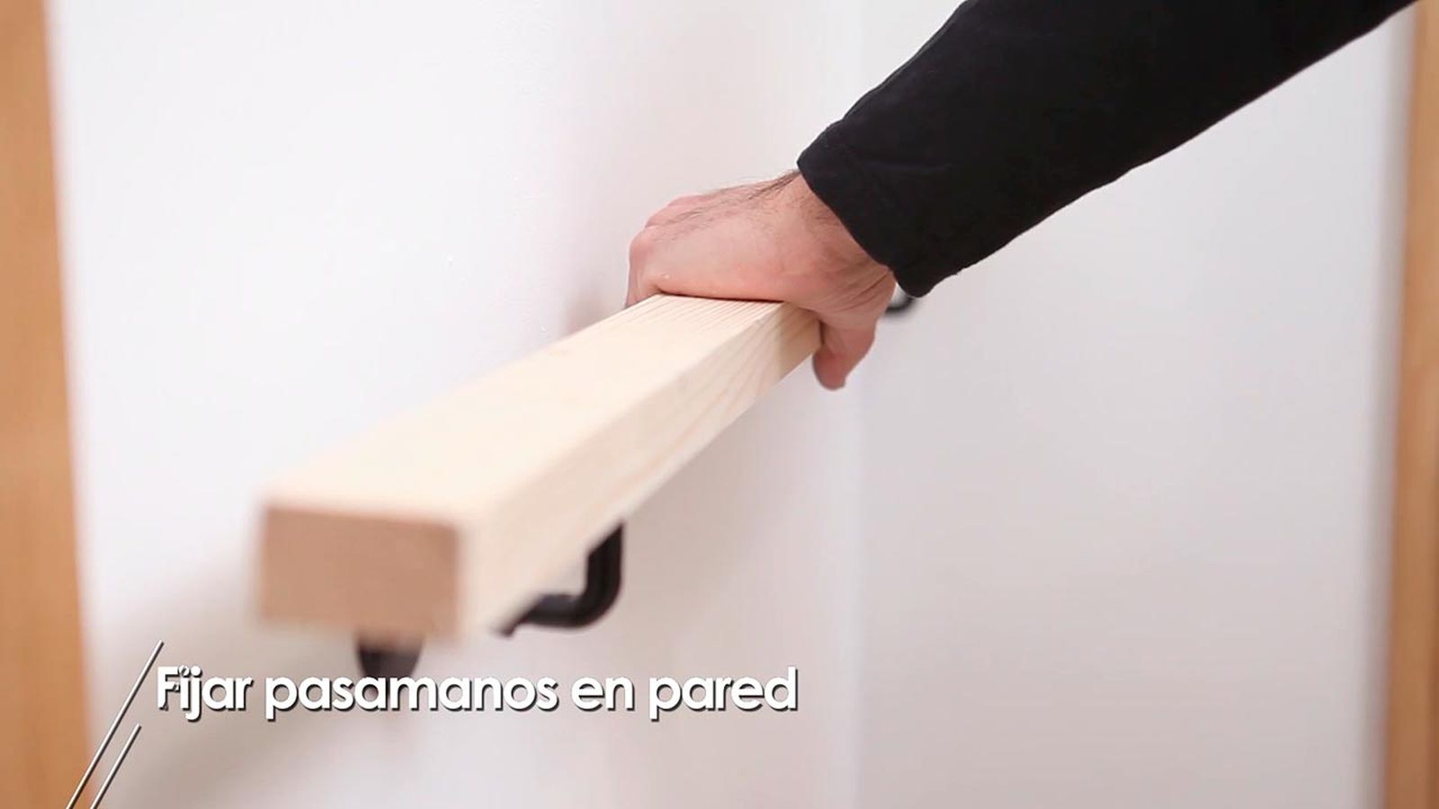 Como fijar un pasamanos en la pared paso 8 Como fijar un pasamanos en la pared paso 8