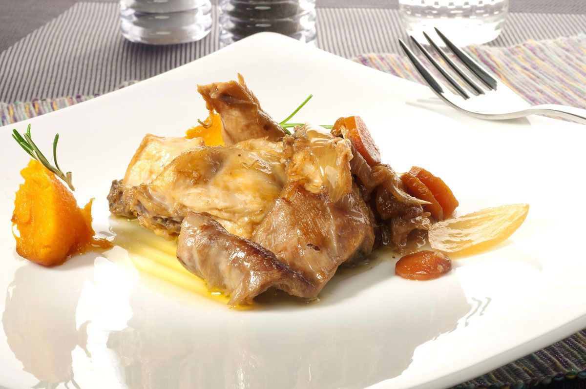 347. CONEJO EN ESCABECHE xl