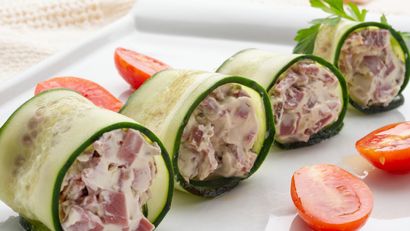Bocados de pepino pastrami y queso cremoso, una idea sencilla de Arguiñano