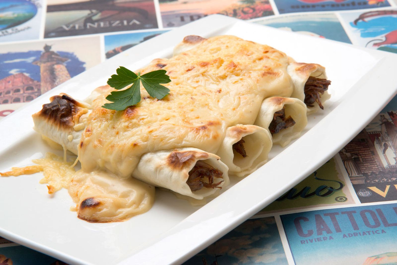 561 Canelones de rabo al vino tinto (5176) xl