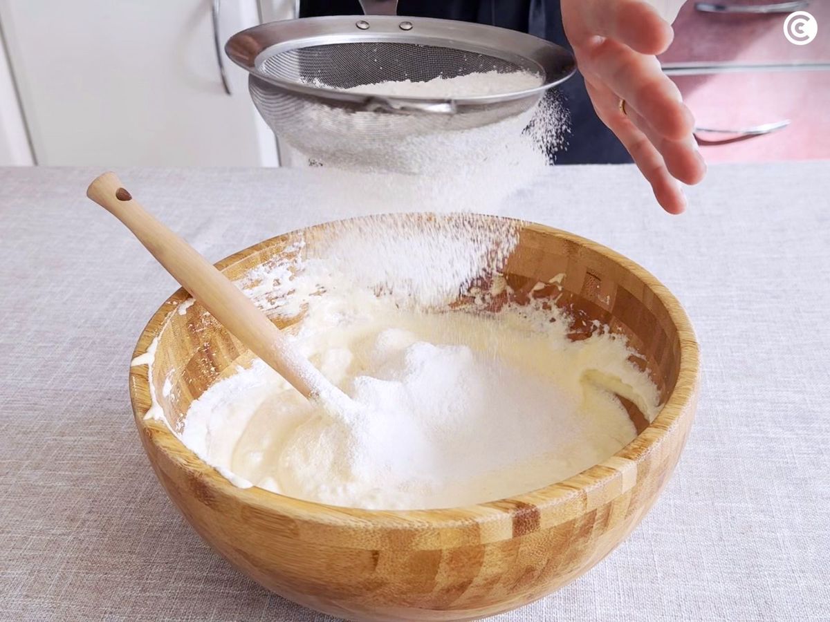 Preparar la masa del brazo de gitano