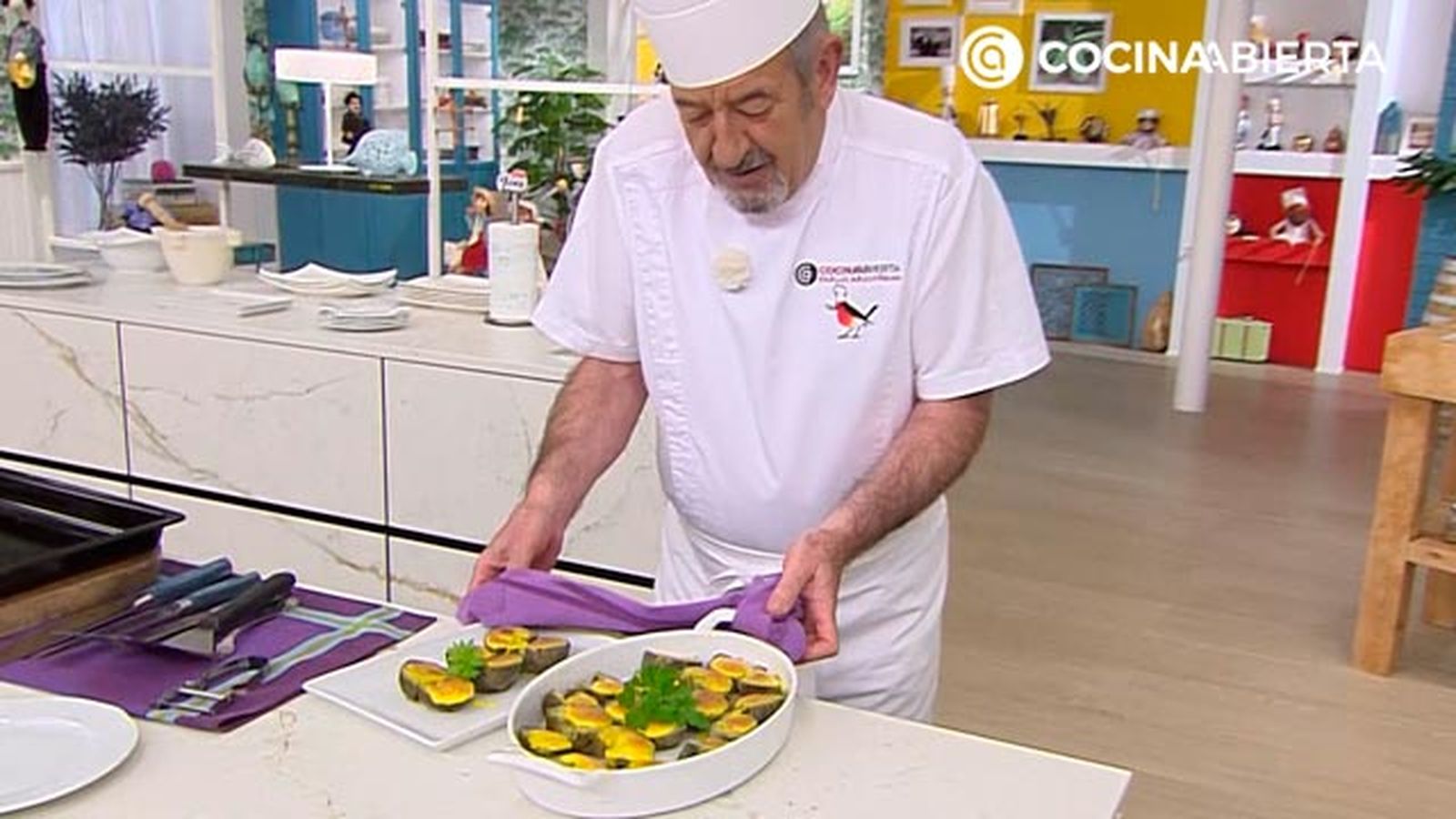 alcachofas con salsa holandesa gratinadas al horno receta karlos arguinano karl67450321 paso5 alcachofas con salsa holandesa gratinadas al horno receta karlos arguinano karl67450321 paso5