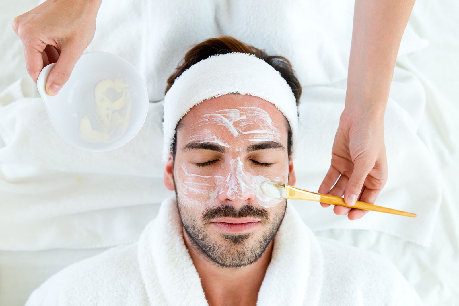 cuidados faciales hombres