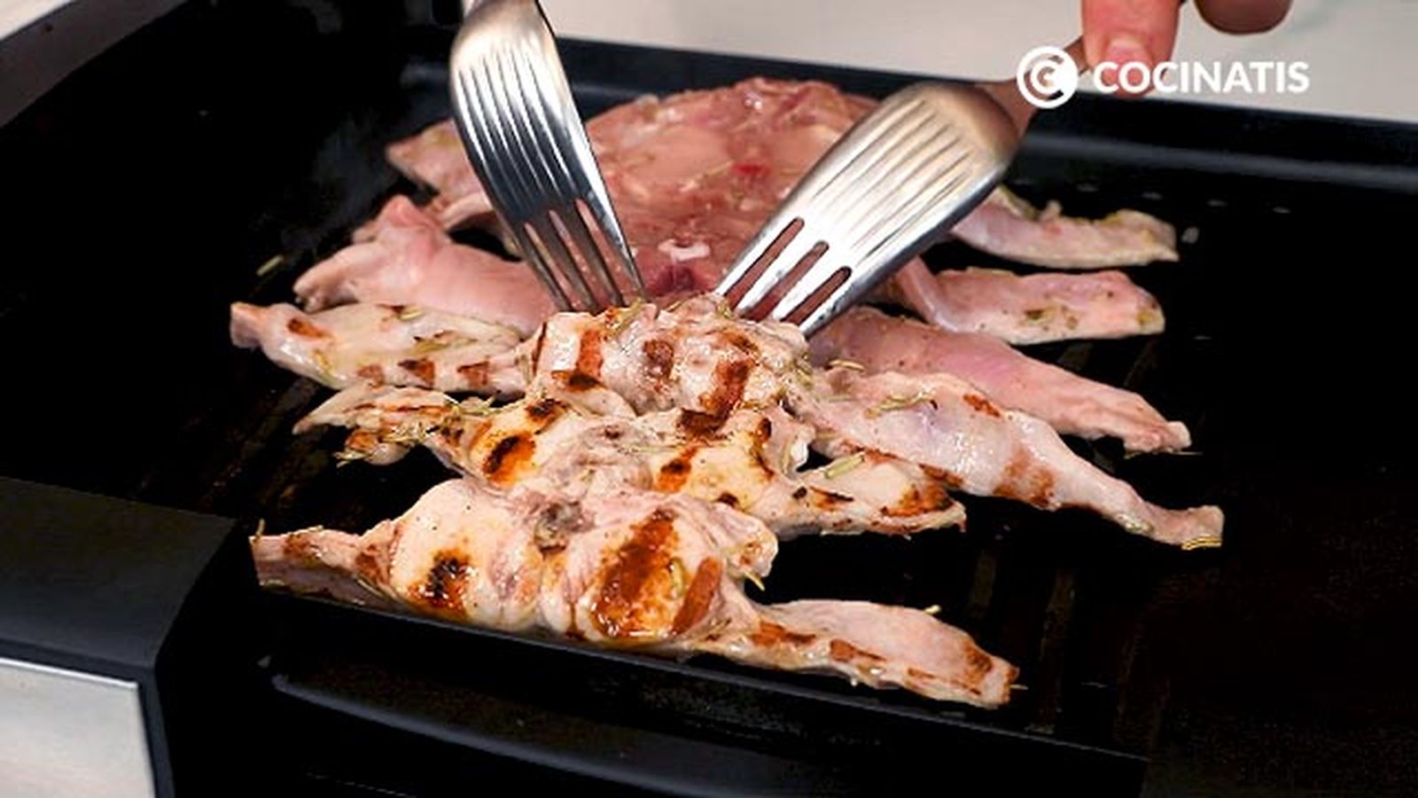 Receta de medallones de carne de conejo a la plancha con Salsa Romesco y patatas paso 6 Receta de medallones de carne de conejo a la plancha con Salsa Romesco y patatas paso 6