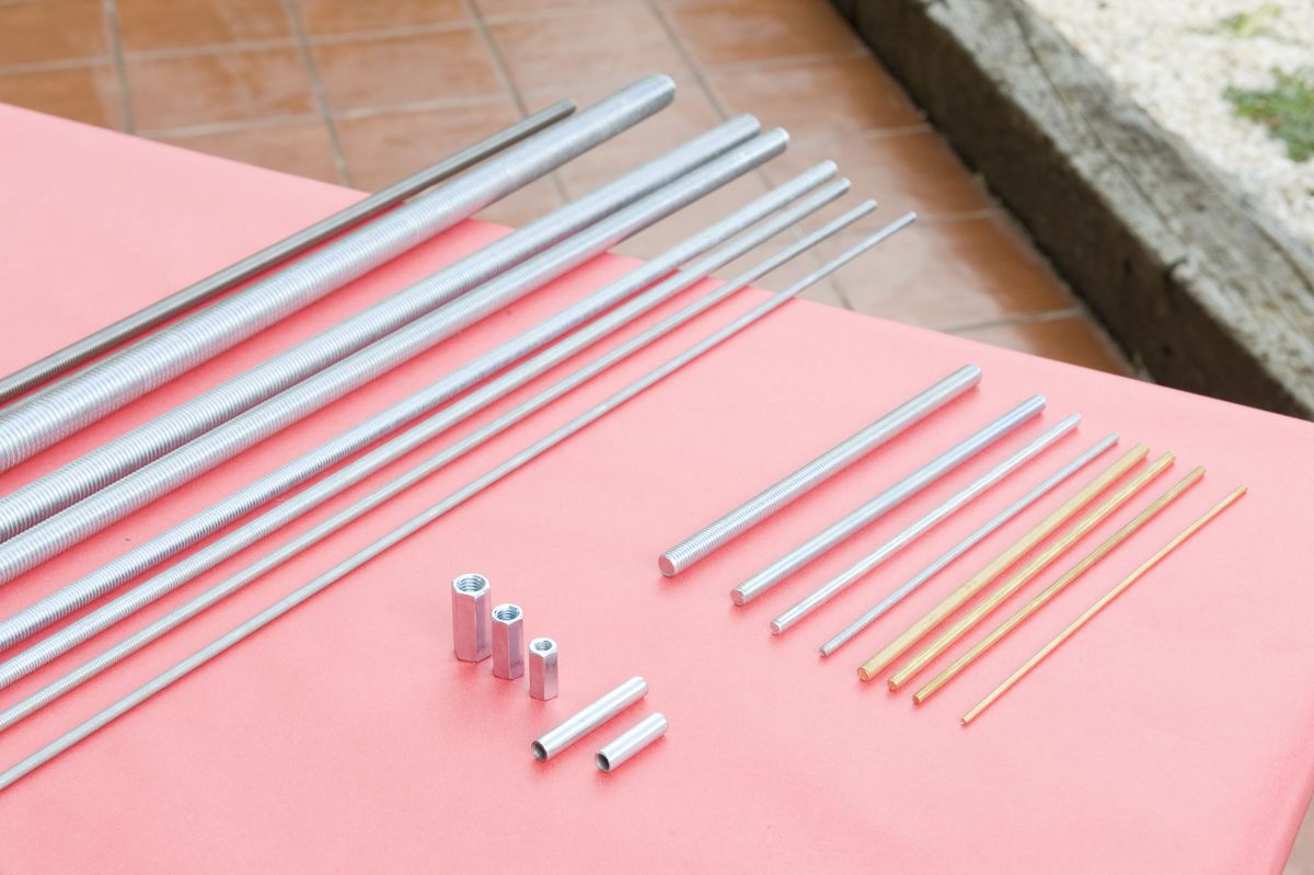 Usos y medidas de las varillas roscadas paso 1