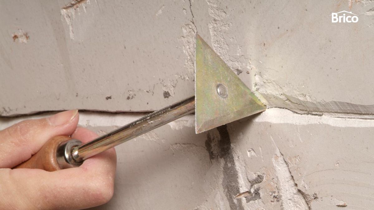Fisura en pared alicatada paso 1