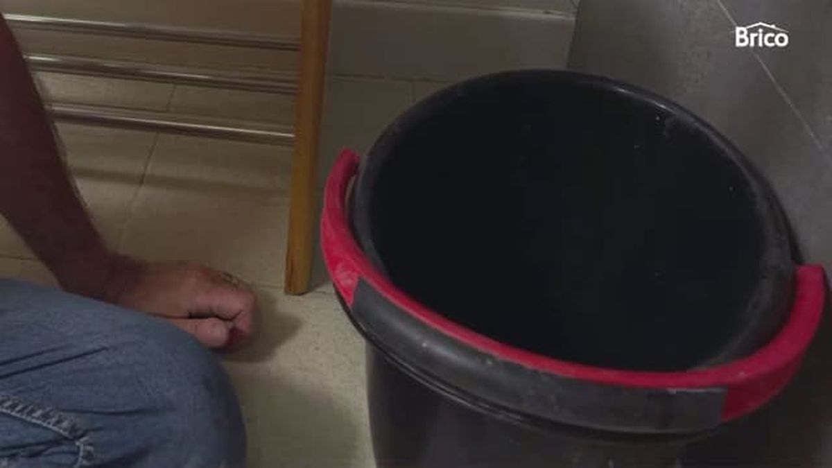 Bricomania 016 como cambiar grifo de lavabo paso1