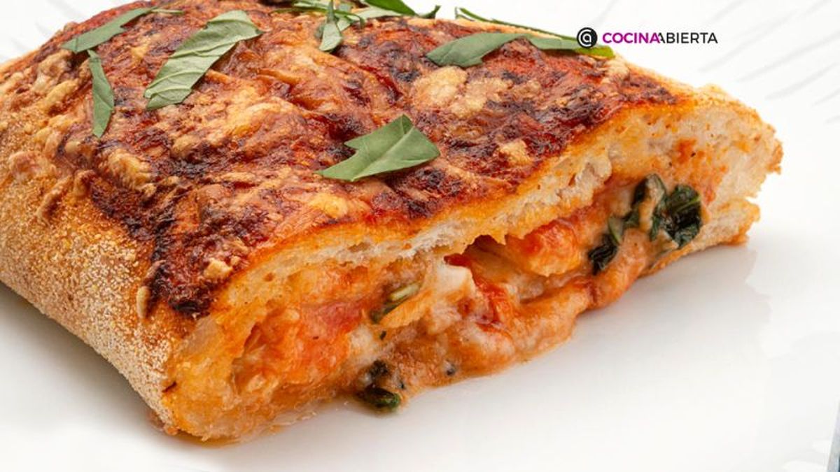 Calzone de pollo y queso por Joseba Arguiñano