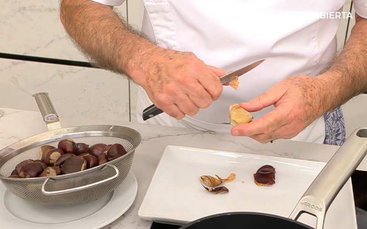 Retira las cáscaras