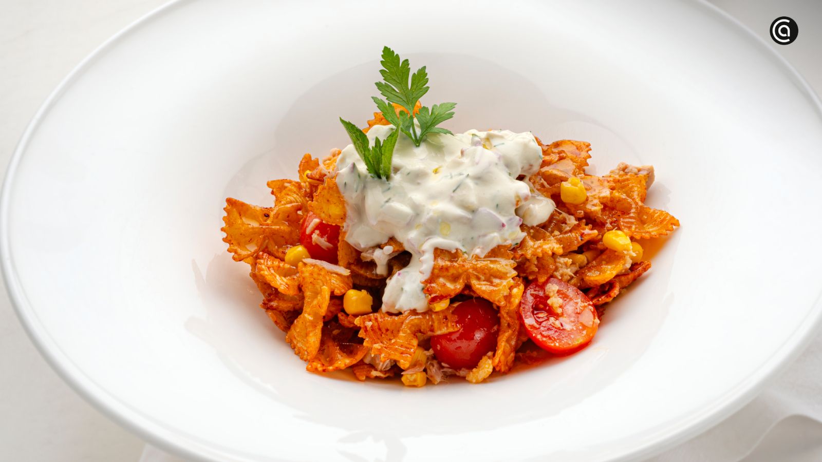 Ensalada de pasta crujiente, receta de Joseba Arguiñano