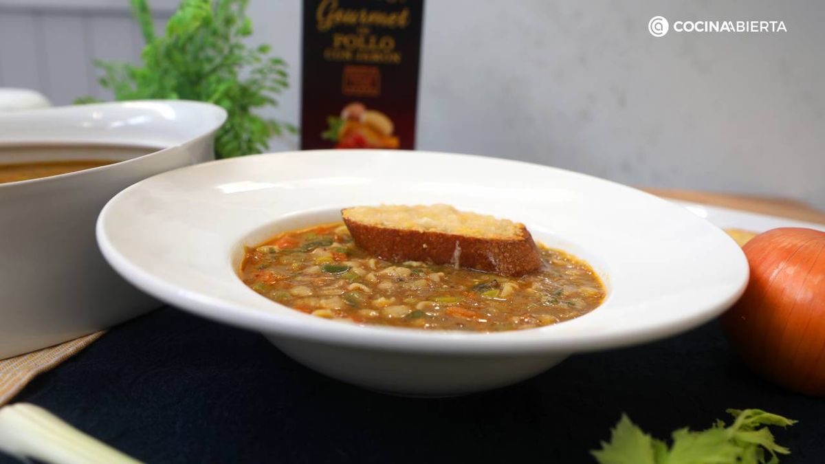 sopa gourmet navidena presentacion