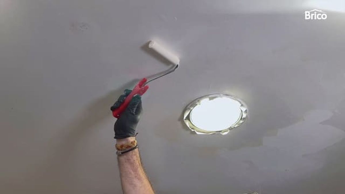 arreglar techo bano humedad desconchado paso 13