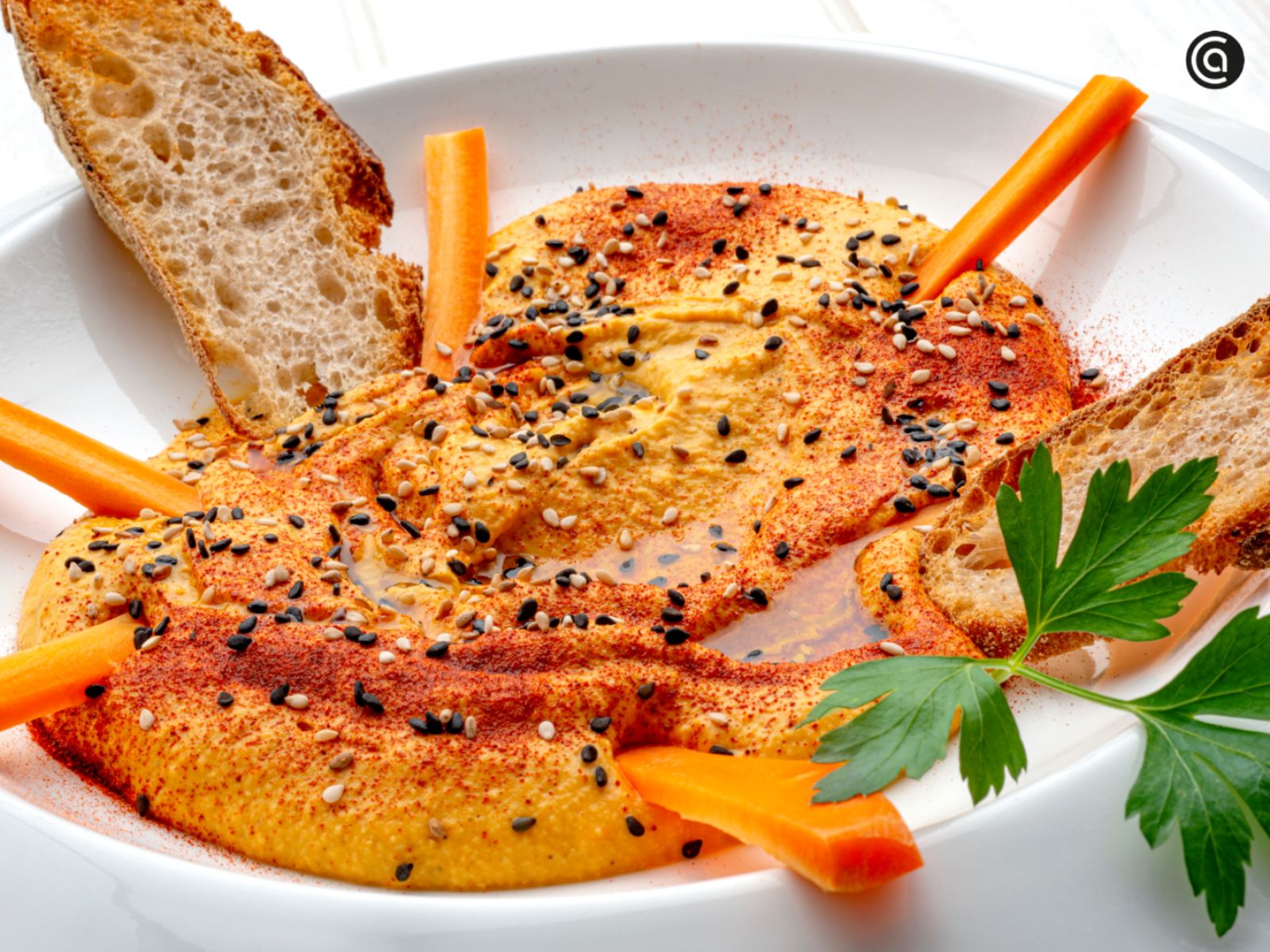 El aperitivo perfecto para compartir: cremoso, nutritivo y lleno de matices. El aperitivo perfecto para compartir: cremoso, nutritivo y lleno de matices.