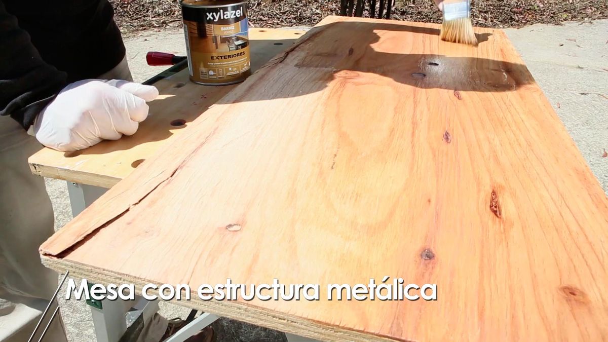 Cómo hacer una mesa con una máquina de coser paso 5