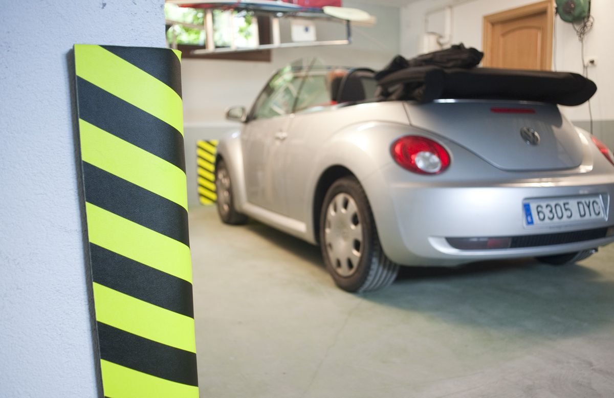 brico2 0659 Protector señalizador garaje xl