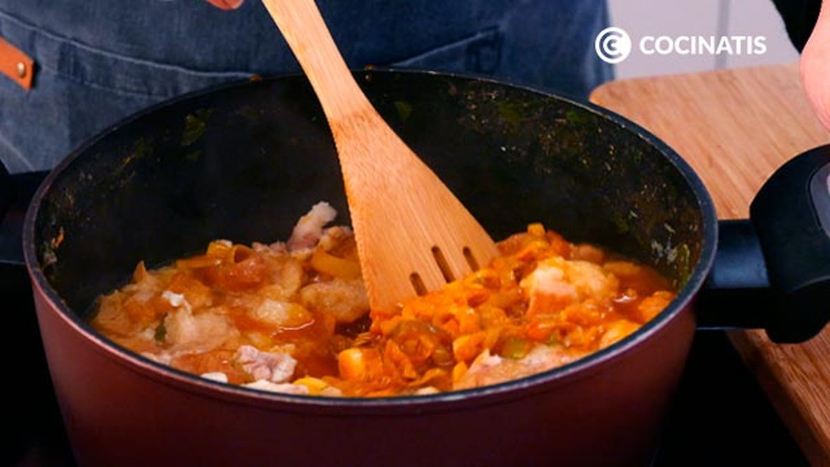 Receta de sopa de pescado a lo pobre  paso 5