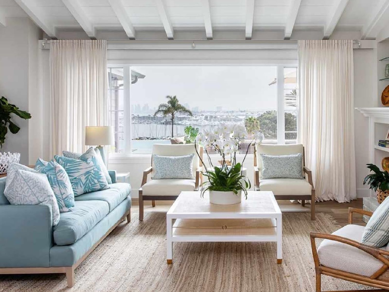 Los colores son grandes aliados para refrescar la casa en verano