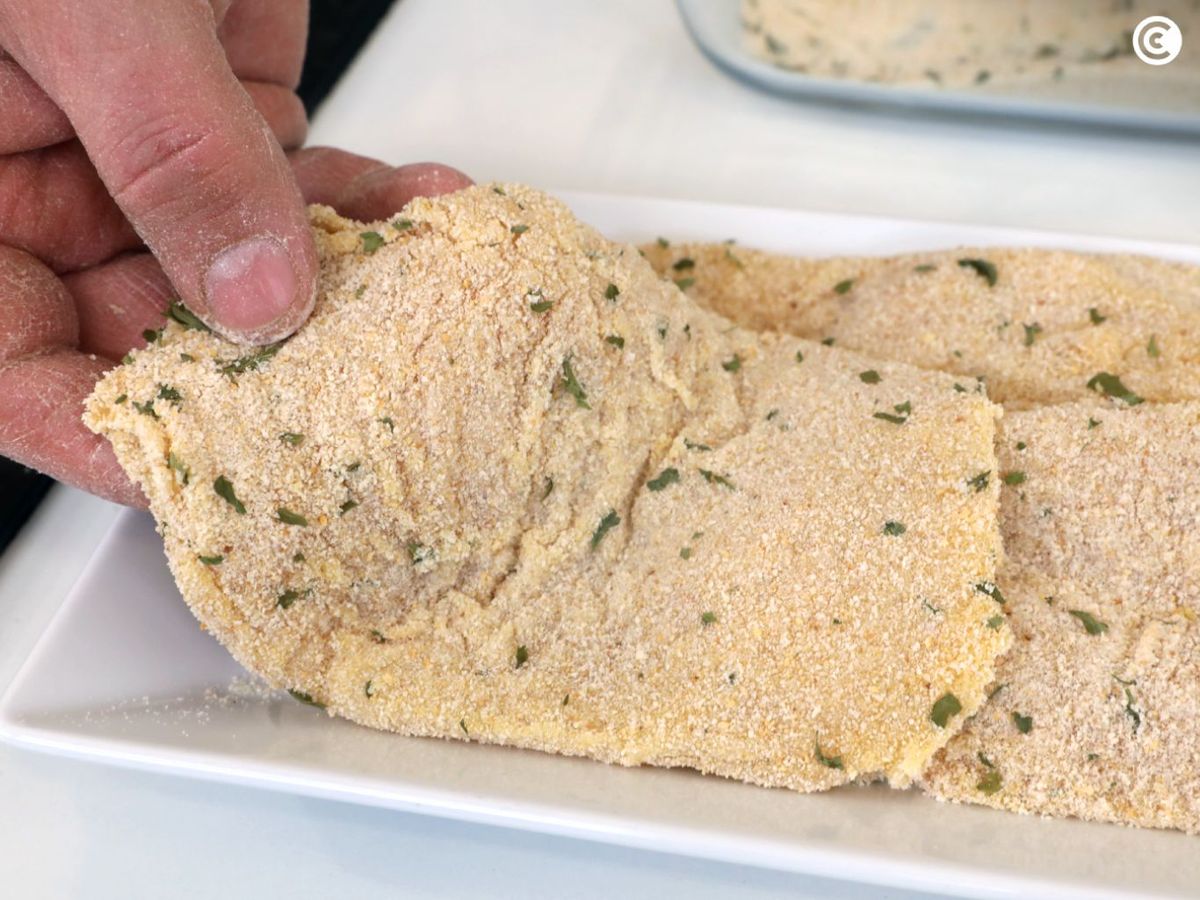 Filete de pollo empanado