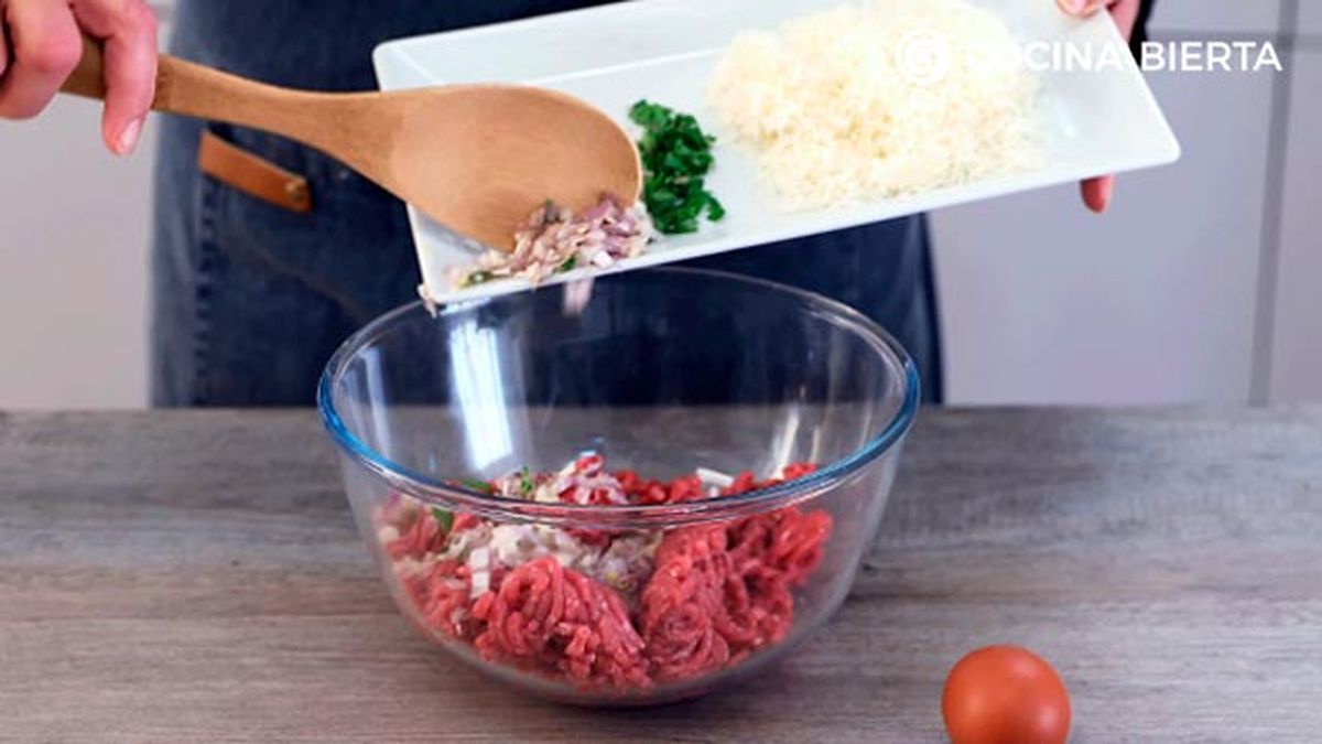 CTIS0887 receta mini hamburguesas de carne picada y queso paso 2 ca