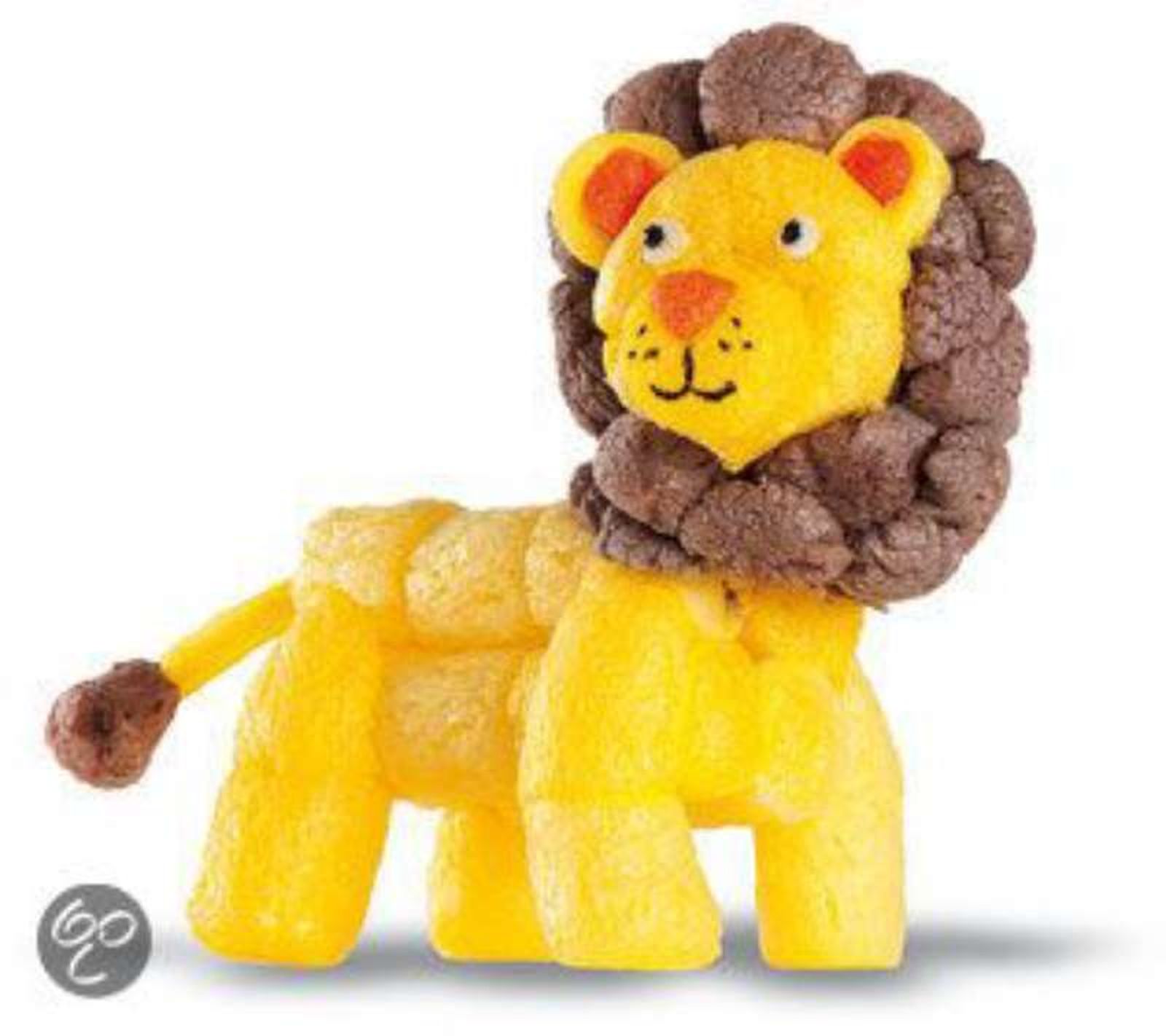 León hecho con playmais. León hecho con playmais.