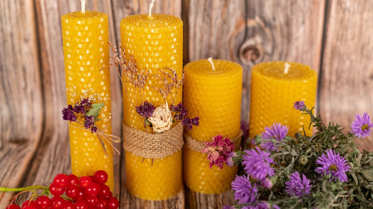 Las velas le dan un toque acogedor a cualquier rincón