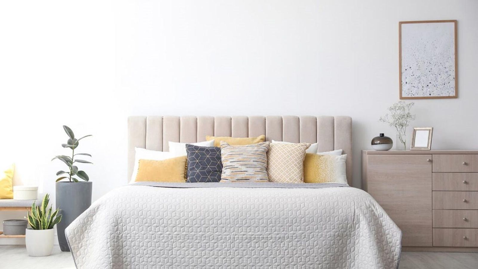 Cabeceros tapizados, el must para completar la decoración de los dormitorios 1