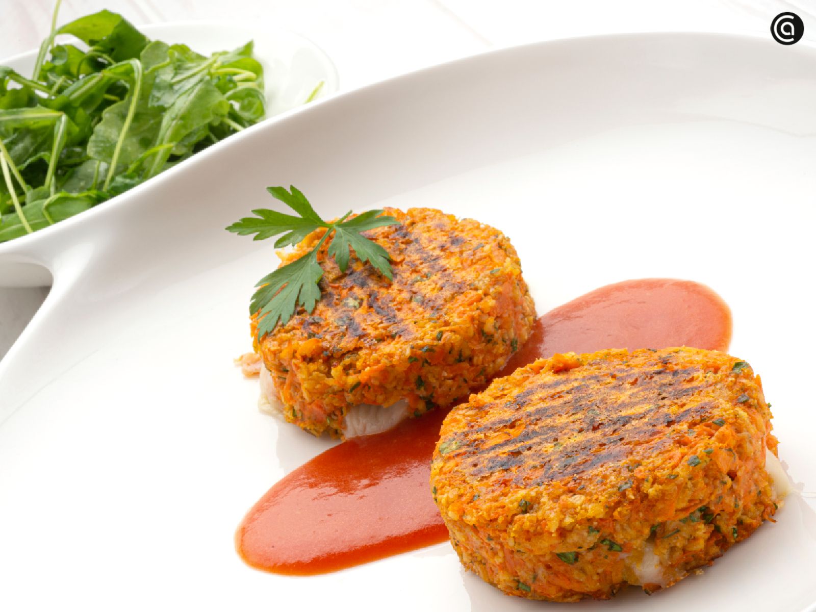 Las hamburguesas vegetales como las de calabaza son una opción perfecta para una dieta equilibrada