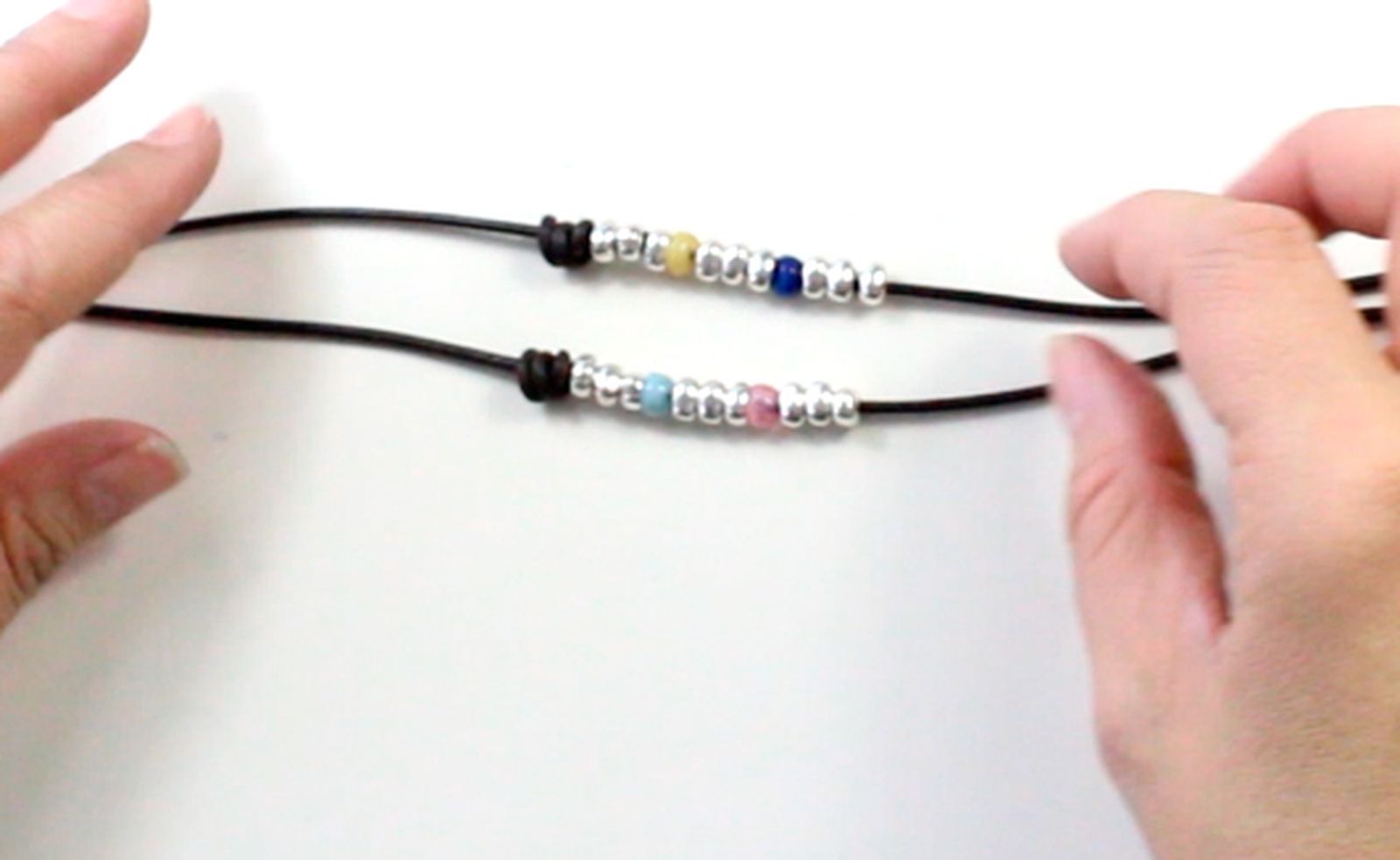 como hacer collar libelula paso3 como hacer collar libelula paso3