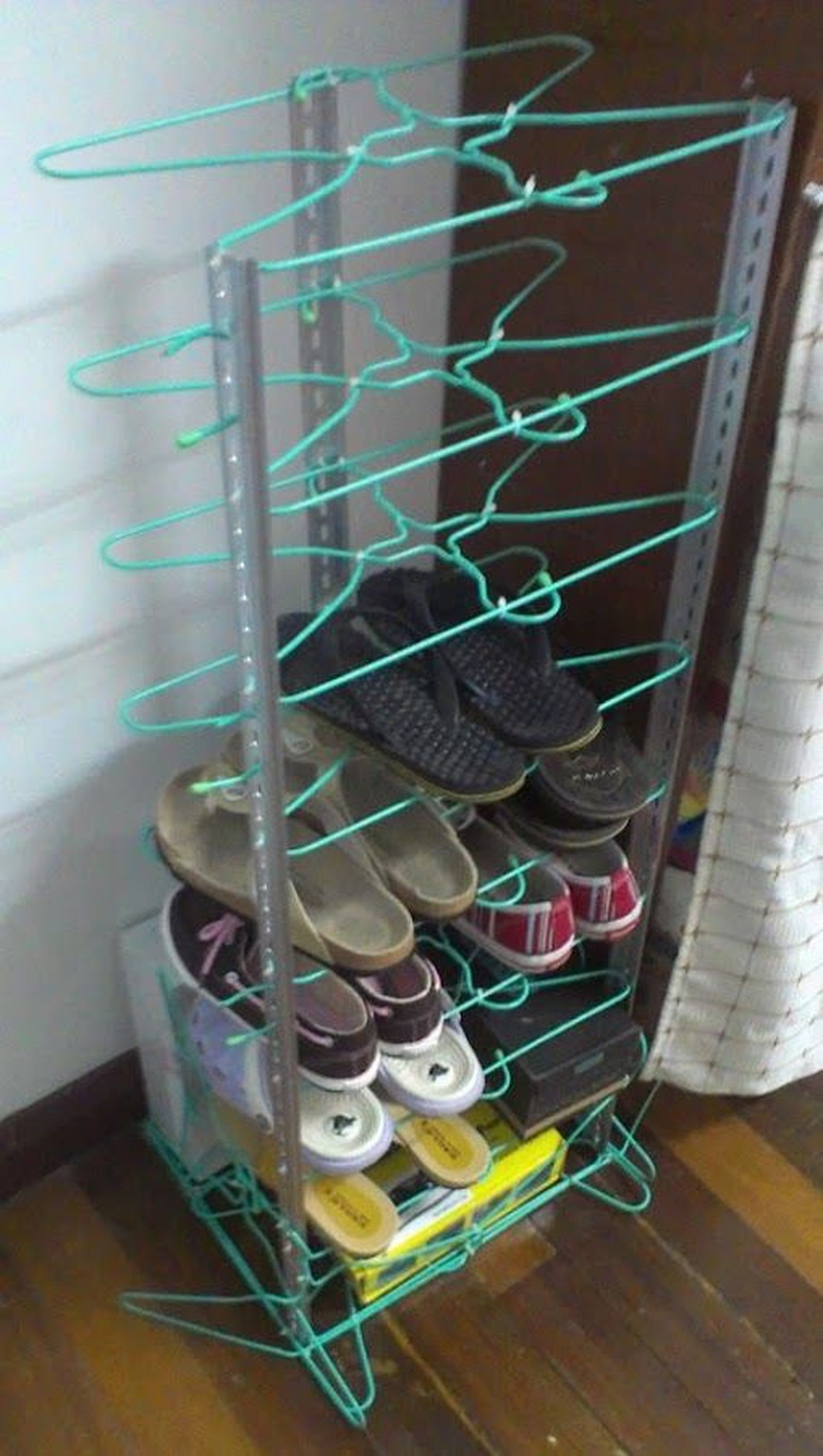 zapatero con perchas facilisimo zapatero con perchas facilisimo