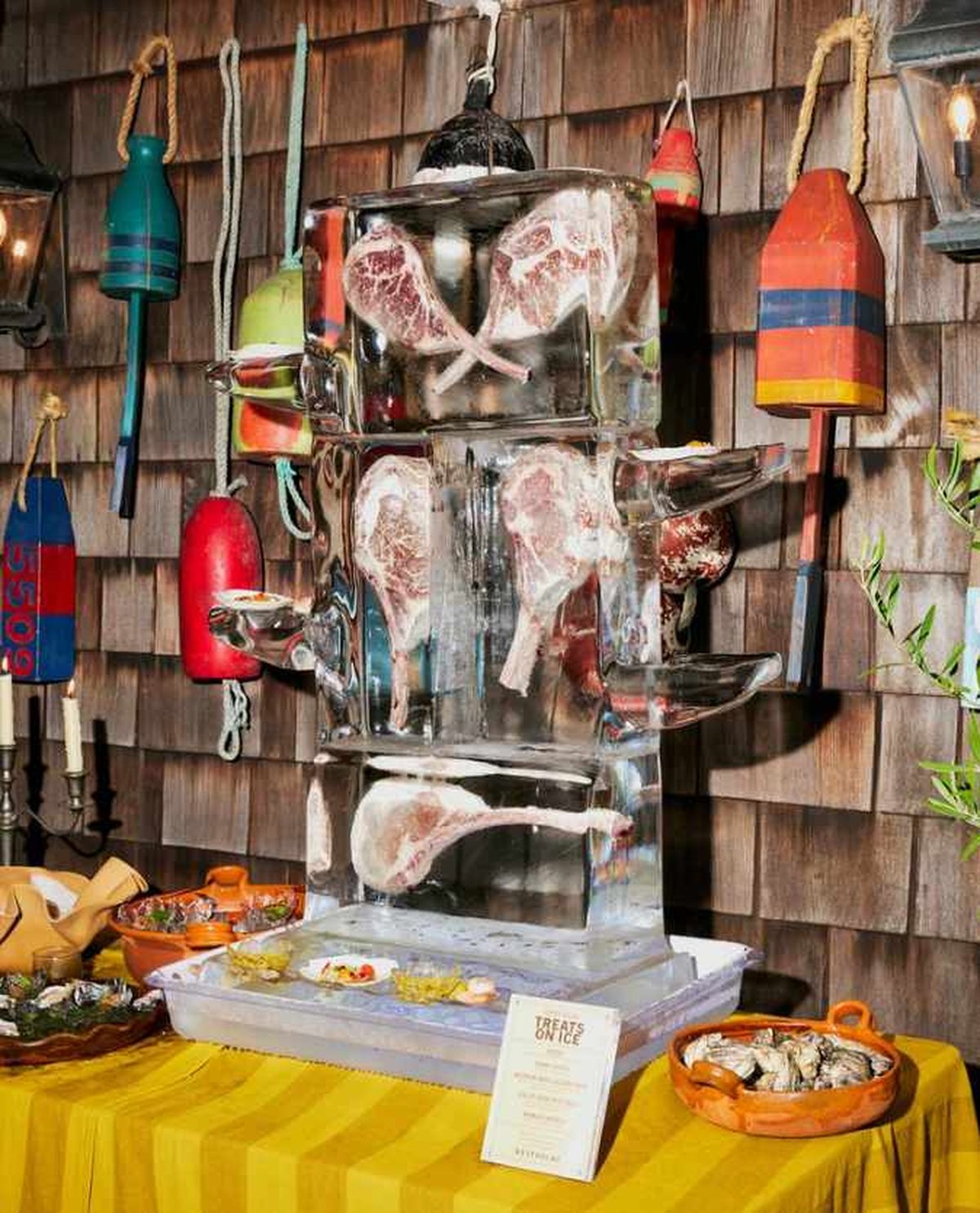 Carne congelada en el interior